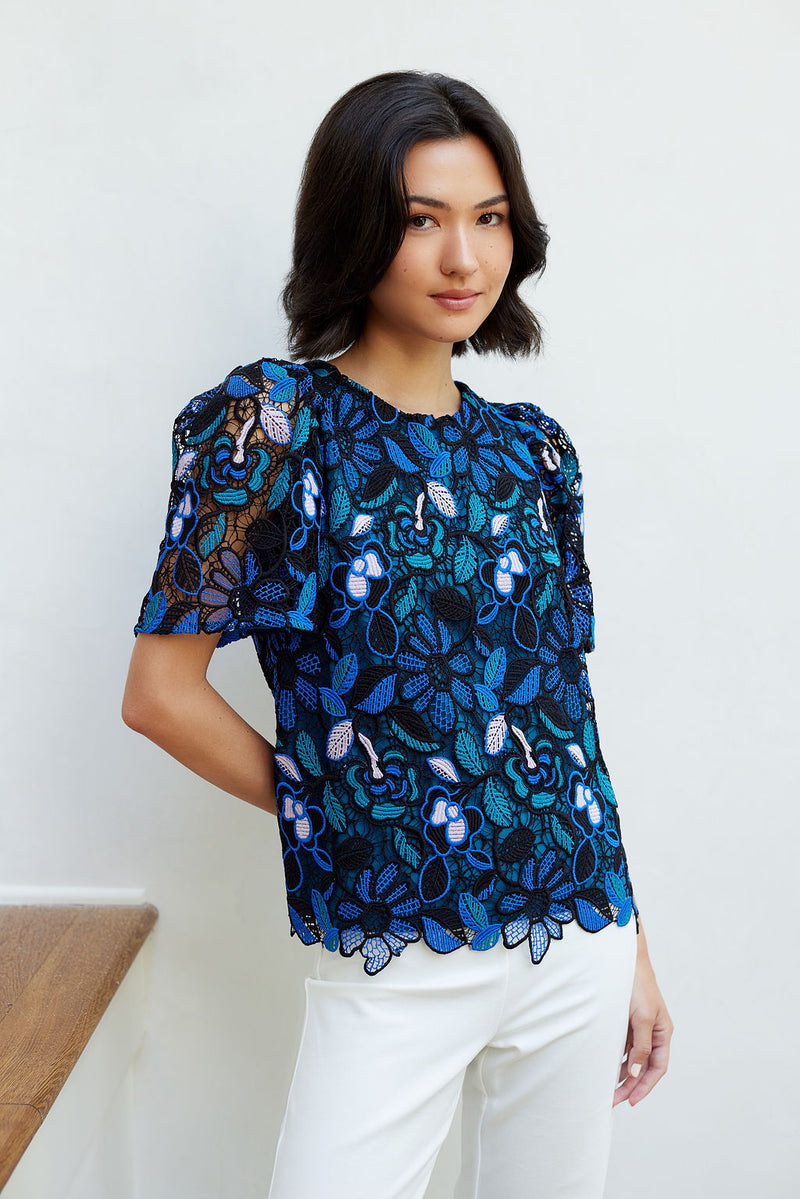 Marty Top Blue Daisy Floral Lace